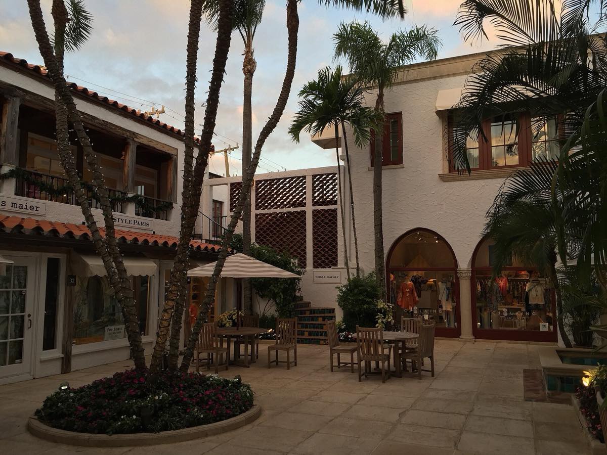 Mediterranean-style shop courtyard off Worth Avenue, Palm Beach